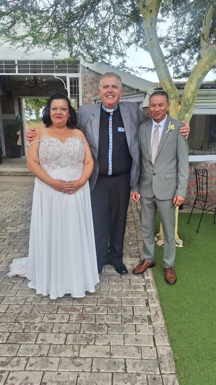 Wedding ceremony by Dr. Gerrit Rademeyer in Umhlanga