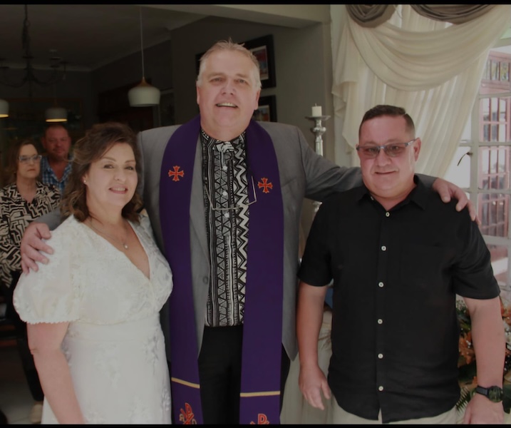 Wedding ceremony by Dr. Gerrit Rademeyer in Umhlanga