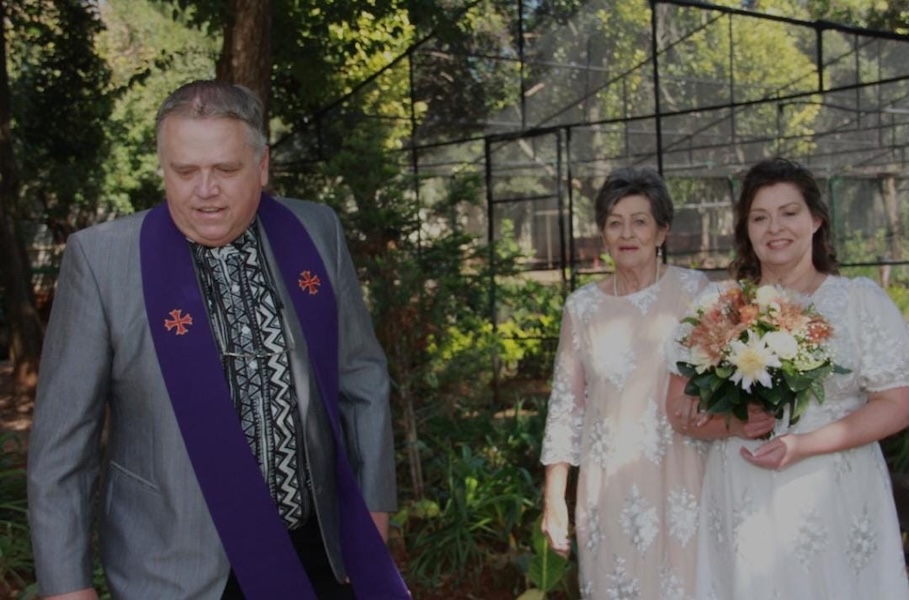 Wedding ceremony by Dr. Gerrit Rademeyer in Umhlanga