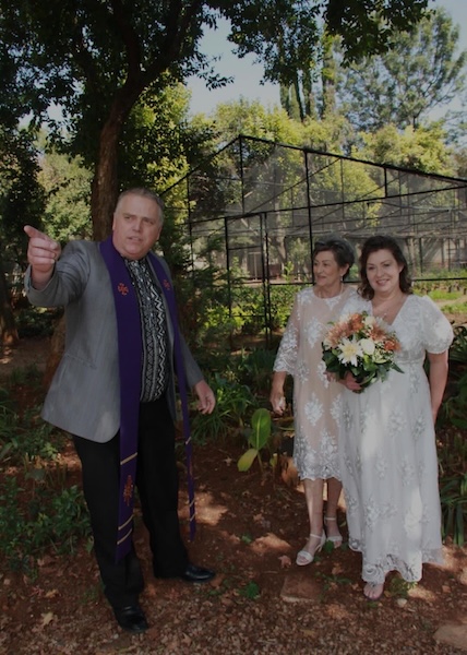 Wedding ceremony by Dr. Gerrit Rademeyer in Umhlanga